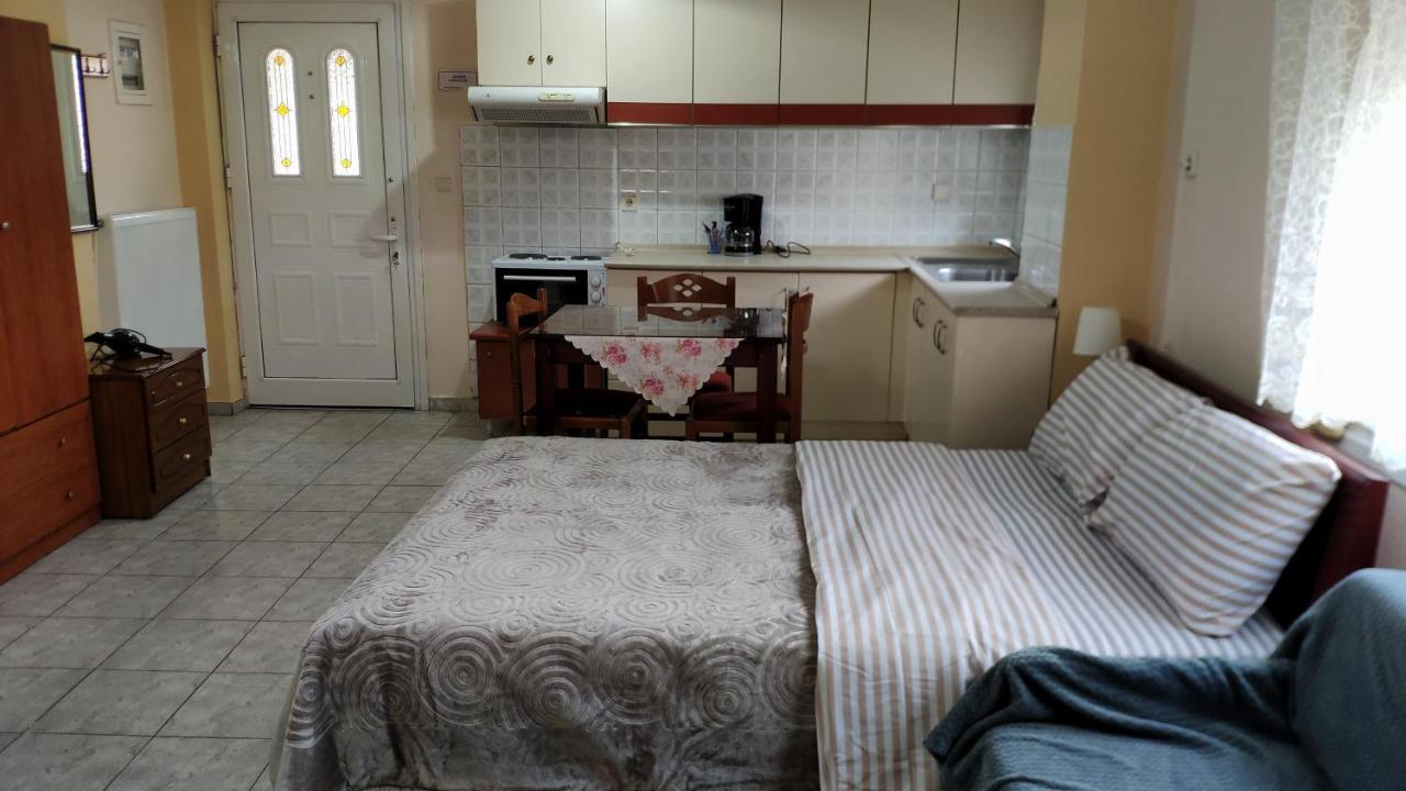 Alexandros Guesthouse Орма Экстерьер фото